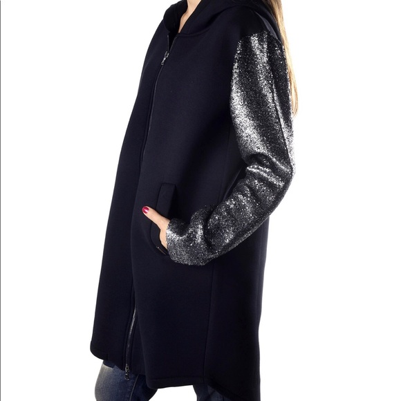 Spring/Fall Made in Italy Hooded Jacket - Picture 4 of 5